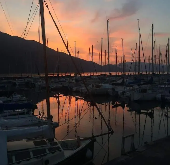 L'Aixotique Lägenhet Aix-les-Bains 0*,