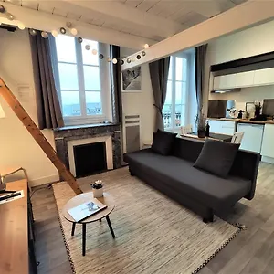 Cosy, Hyper Centre D'aix, Vue Montagnes, Proche Thermes Aix-les-Bains
